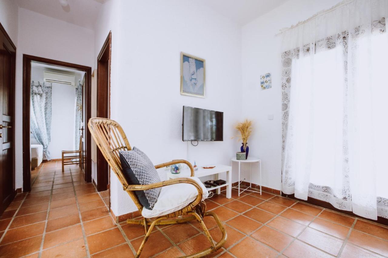 Forest House Near The Sea Sani  Luaran gambar